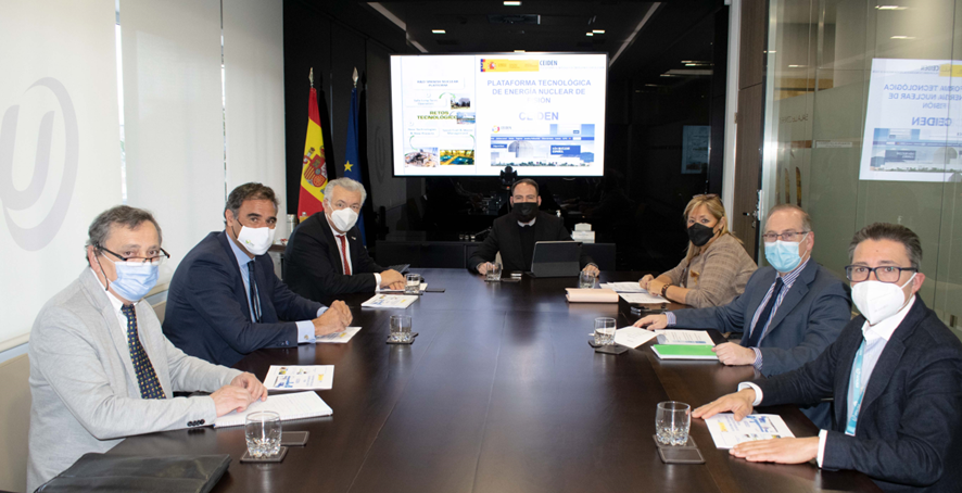 Javier Dies, presidente en funciones del CSN y presidente de CEIDEN, se reúne con Mariano Moreno, presidente de Enusa